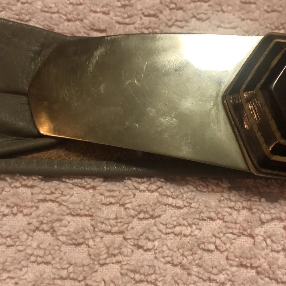 Vintage Bonnie Boynton Elephant Leather Belt w/wood on metal buckle f/32” waist